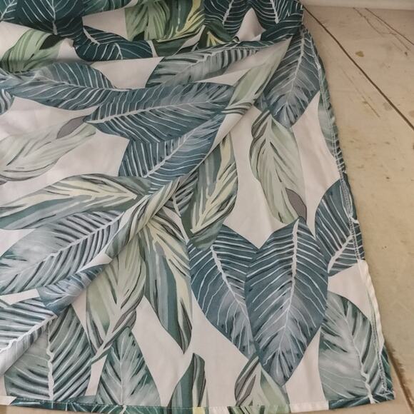 Shein Leaf Print Dress Size L (8/10) - Picture 8 of 11